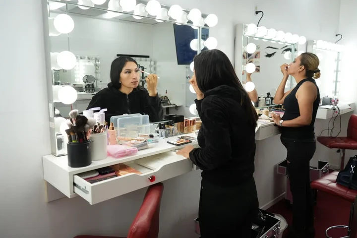 Curso de Uñas Acrilica image 7