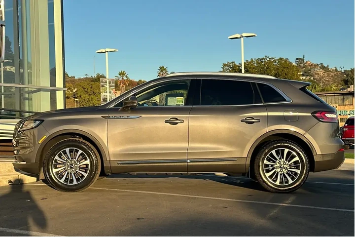 $27900 : Lincoln Nautilus 2022 Standa image 6