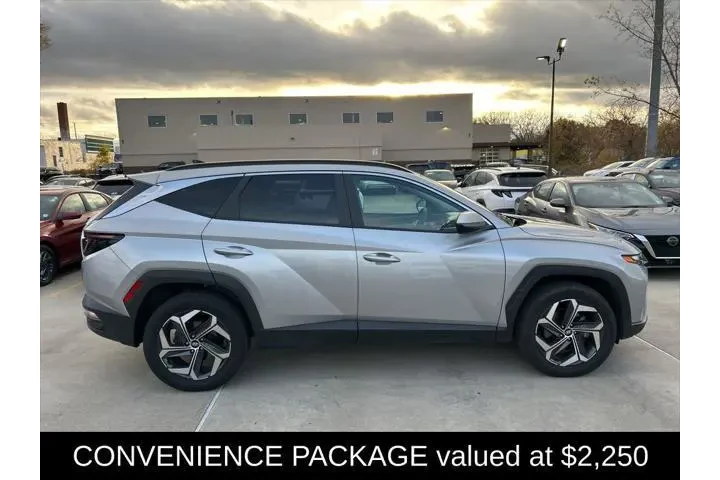 $22000 : Hyundai TUCSON 2023 AWD SEL image 3