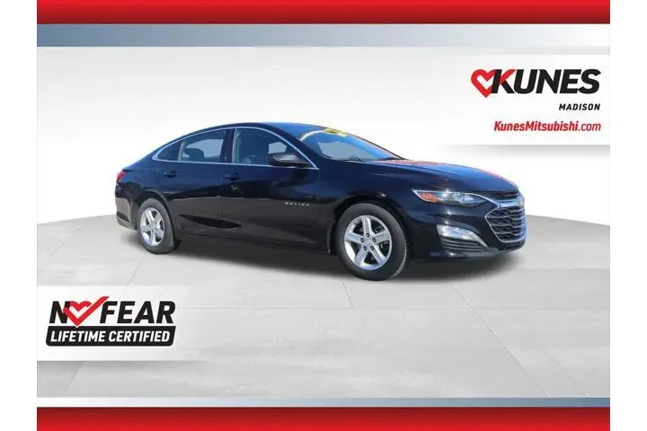 $15990 : Chevrolet Malibu 2023 LT 4dr image 1