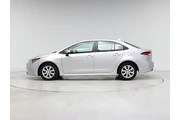 $21998 : Toyota Corolla 2024 LE 4dr S thumbnail