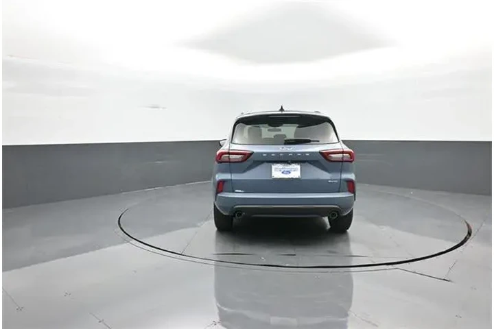 $22391 : Ford Escape 2023 AWD ST-Line image 6