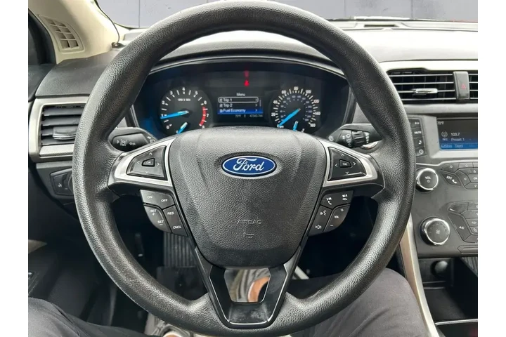 $16541 : Ford Fusion 2019 S 4dr Sedan image 9