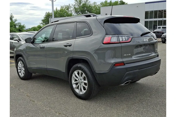 $22501 : Jeep Cherokee 2022 4x4 Latit image 4