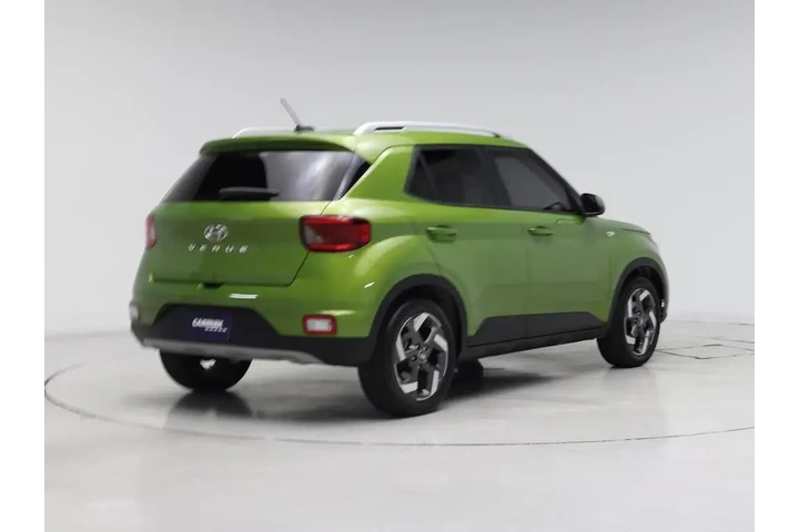 $18998 : Hyundai VENUE 2023 SEL 4dr C image 8