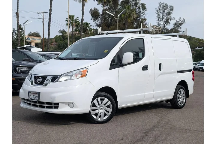 $17910 : Nissan NV200 2018 S 4dr Carg image 2