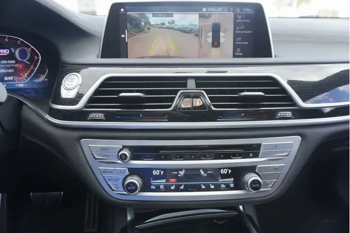 $29988 : BMW 7 Series 2020 740i 4dr S image 8