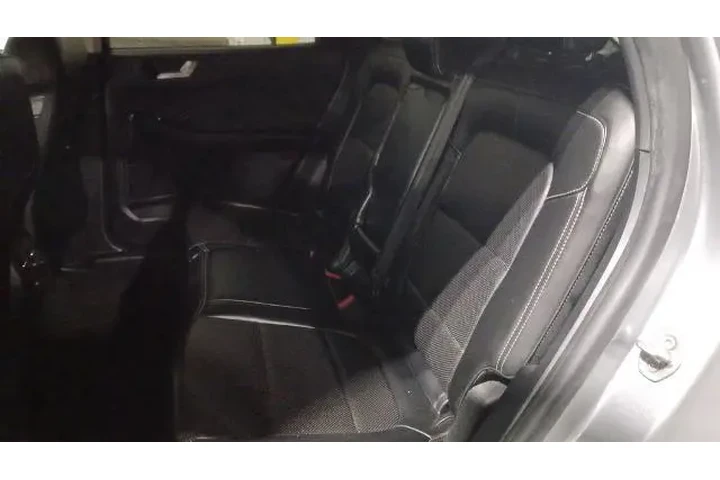 $19035 : Ford Escape 2022 AWD SEL 4dr image 7