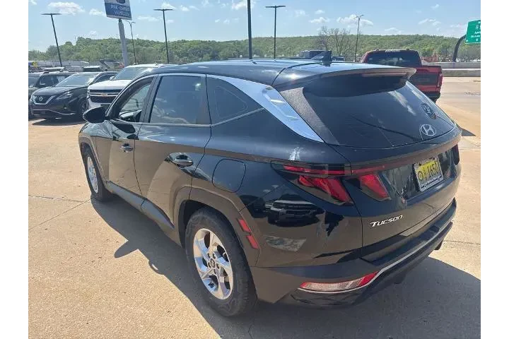 $16995 : Hyundai TUCSON 2022 SE 4dr S image 3