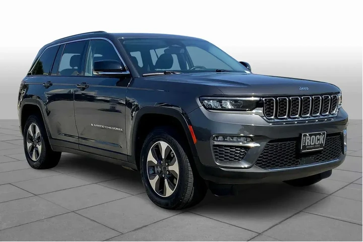 $33255 : Jeep Grand Cherokee 2023 4x4 image 2
