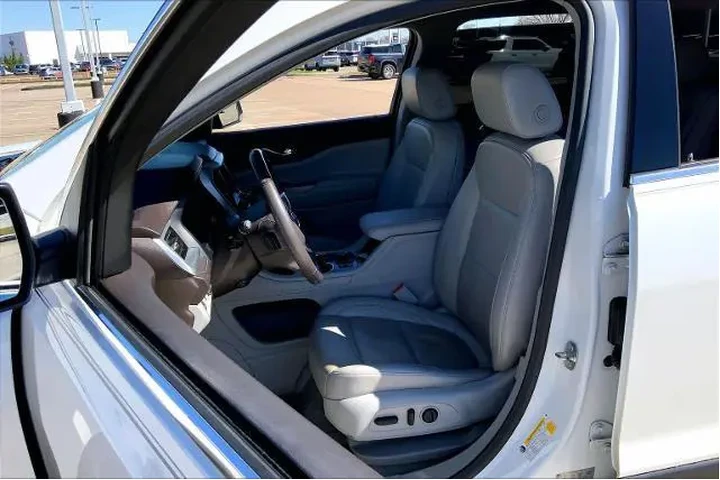 $20985 : GMC Acadia 2021 SLT 4dr SUV image 8