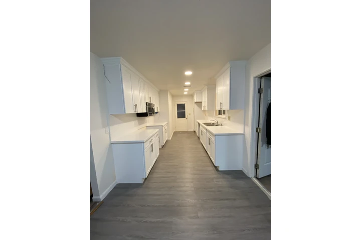 Handyman image 1