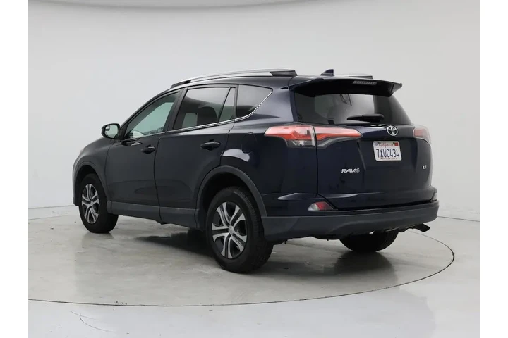 $19998 : Toyota RAV4 2017 LE 4dr SUV image 2
