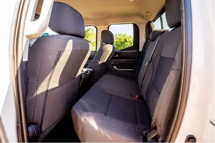 $33970 : Toyota Tundra 2023 4x2 SR5 4 image 5