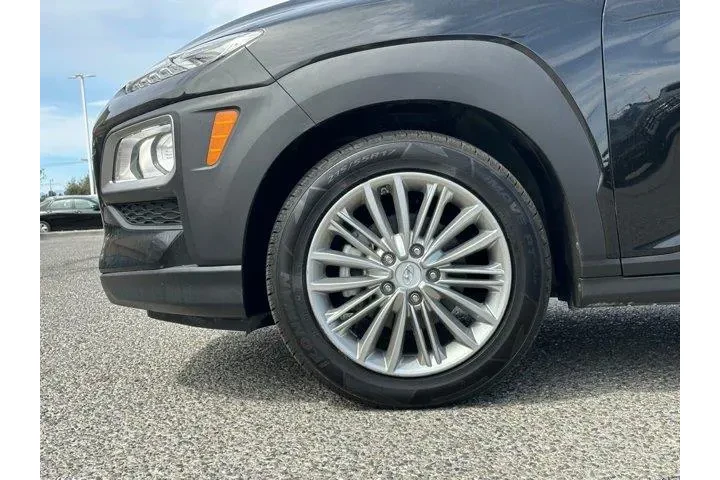 $13879 : Hyundai KONA 2020 SEL 4dr Cr image 2