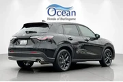 $25994 : Honda HR-V 2025 AWD Sport 4d thumbnail