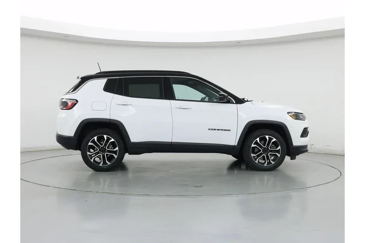 $21998 : Jeep Compass 2023 4x4 Limite image 7