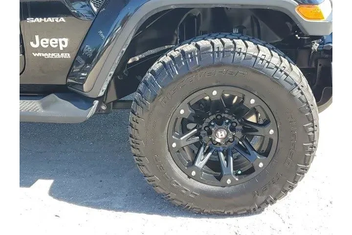 $30990 : Jeep Wrangler Unlimited 2021 image 7