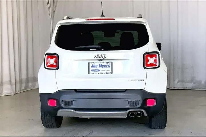 $11991 : Jeep Renegade 2015 Limited 4 image 4