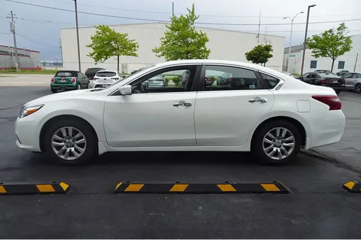 $12990 : 2018 Altima image 5