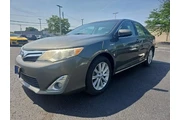 $7000 : Toyota Camry Hybrid 2013 LE thumbnail