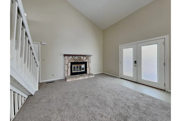 $940 : Affordable accommodation image 7