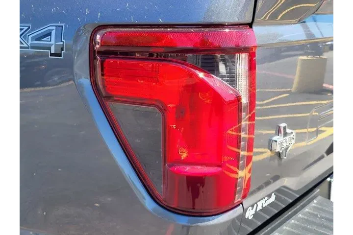 $39500 : Ford F-150 2024 4x4 XLT 4dr image 9