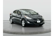 Hyundai ELANTRA 2013 GLS 4dr en Long Island