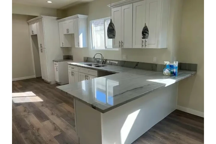 REMODELACION Y CONSTRUCCION image 10