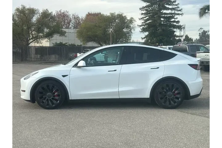 $25545 : Tesla Model Y 2022 AWD Perfo image 6
