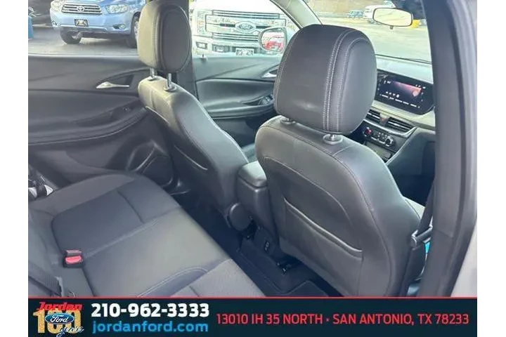 $19985 : Buick Encore GX 2025 Preferr image 9