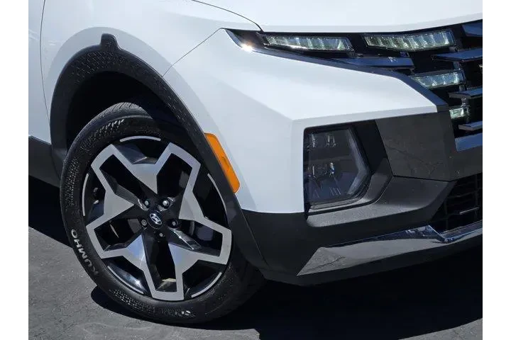 $29988 : Hyundai SANTA CRUZ 2024 AWD image 9