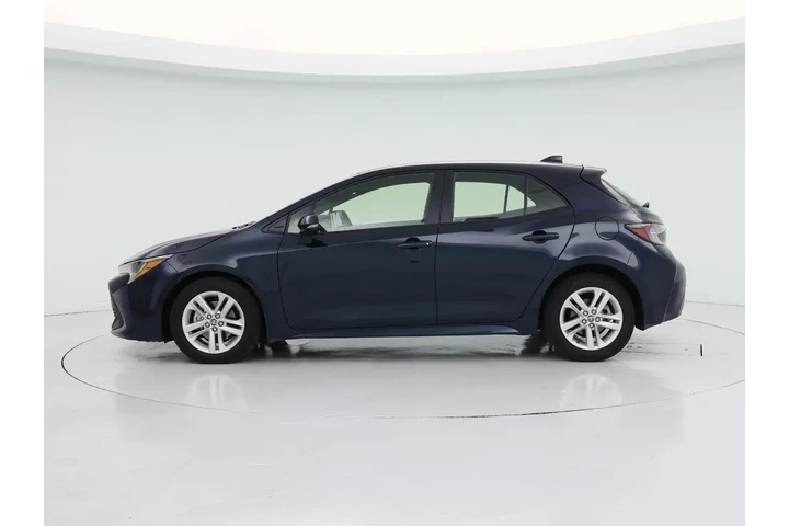 $24998 : Toyota Corolla Hatchback 202 image 3