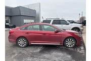 $8995 : Hyundai SONATA 2016 Sport 4d thumbnail