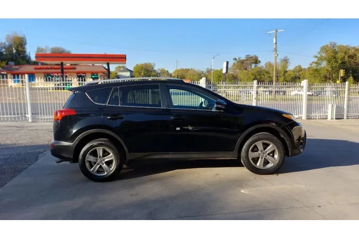 $10990 : 2015 RAV4 XLE image 3