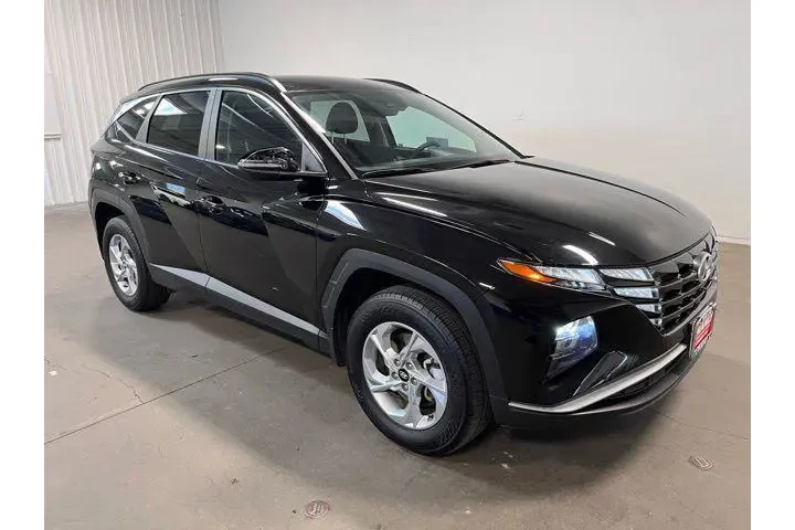 $23940 : Hyundai TUCSON 2023 AWD SEL image 1