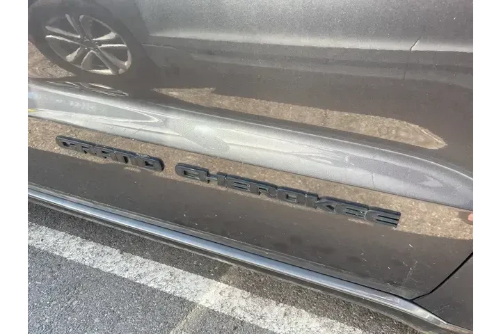 $13800 : Jeep Grand Cherokee 2019 4x2 image 6