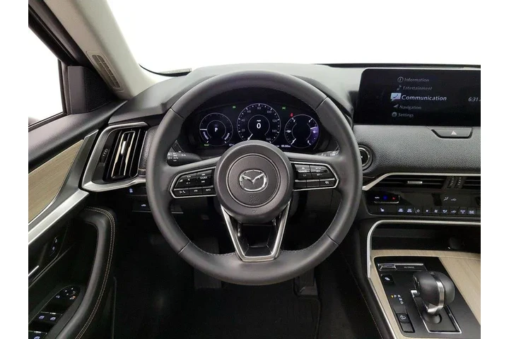 $37998 : Mazda CX-90 Plug-in Hybrid 2 image 10