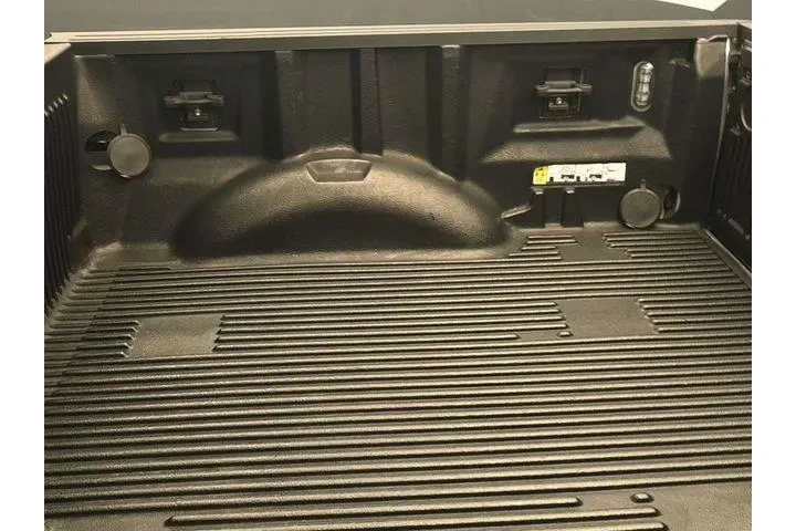 $26572 : Ford F-150 2020 4x4 Lariat 4 image 10