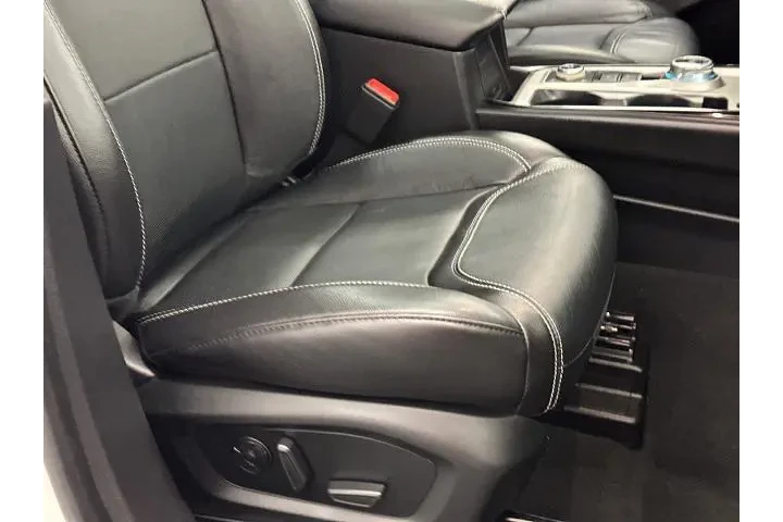 $38999 : Ford Explorer 2022 AWD ST 4d image 10