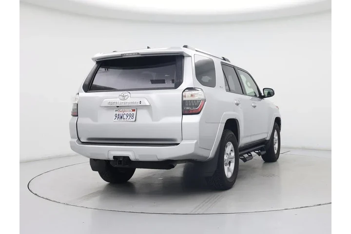 $35998 : Toyota 4Runner 2022 4x2 SR5 image 8