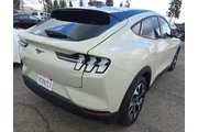 $29800 : Ford Mustang Mach-E 2025 Sel thumbnail