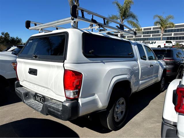 $23977 : 2019 Tacoma 2WD SR image 1