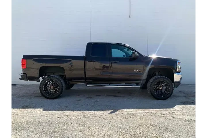 $17999 : Chevrolet Silverado 1500 201 image 2