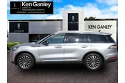 $39998 : Lincoln Aviator 2023 AWD Res thumbnail