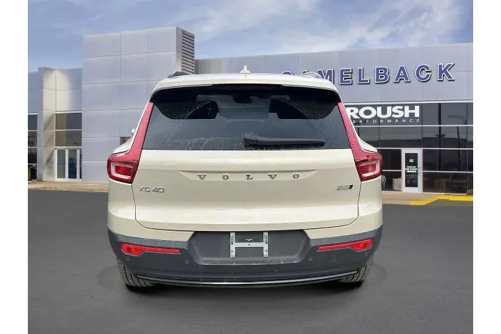 $32962 : Volvo XC40 2025 AWD B5 Plus image 5