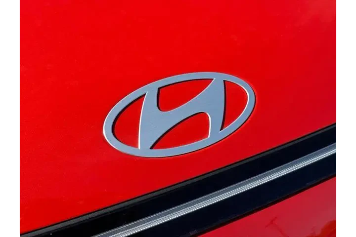 $23499 : Hyundai KONA 2025 SEL 4dr Cr image 6