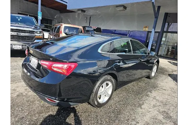 $18995 : Chevrolet Malibu 2022 LT 4dr image 4