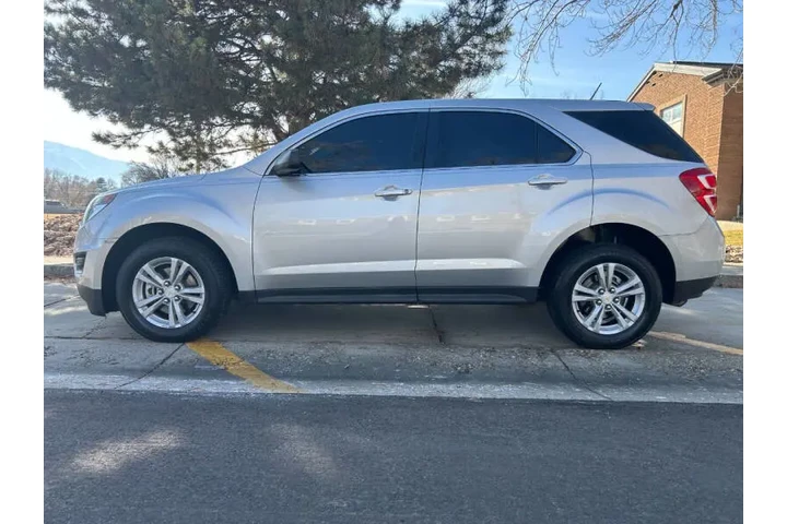 $8900 : 2016 Equinox LS image 8