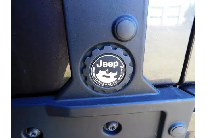 $23463 : Jeep Wrangler Unlimited 2021 image 8